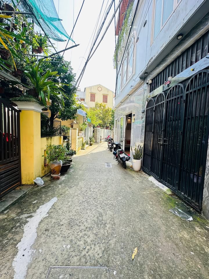 Nhà 3 tầng K595 Trần Cao Vân, Đà Nẵng 50m² giá 4.39 tỷ - Sẵn sàng vào ở ngay!