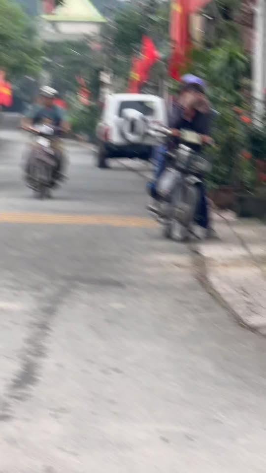 Đất nền Bắc Hồng 140m² giá 2.3 tỷ - Vị trí trung tâm mọi tiện ích!