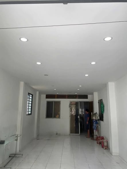 Nhà cấp 4 đường 11 Linh Xuân Thủ Đức 100m² giá 5 triệu - Sẵn sàng cho thuê!