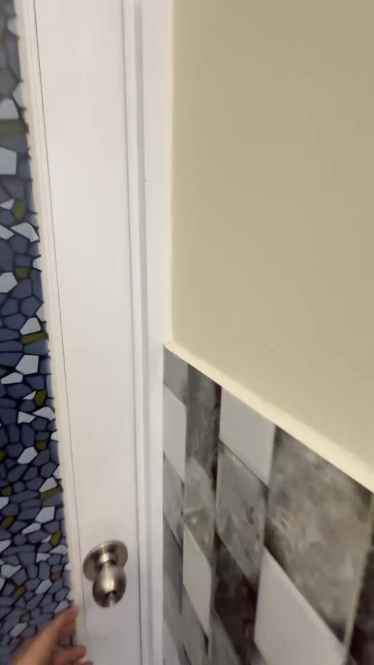 Căn hộ Lạc Long Quân Q11 65m² giá 3.45 tỷ - Sổ hồng trao tay, vị trí trung tâm!