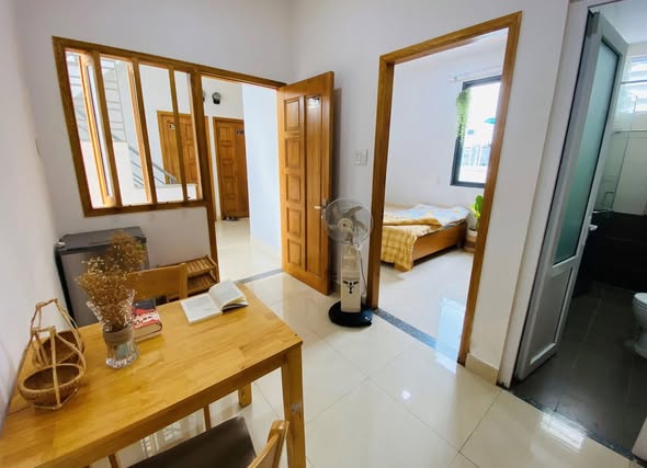 Phòng trọ 1 phòng ngủ ngay Đại học Văn Lang 30m² - Full nội thất, an ninh tốt!