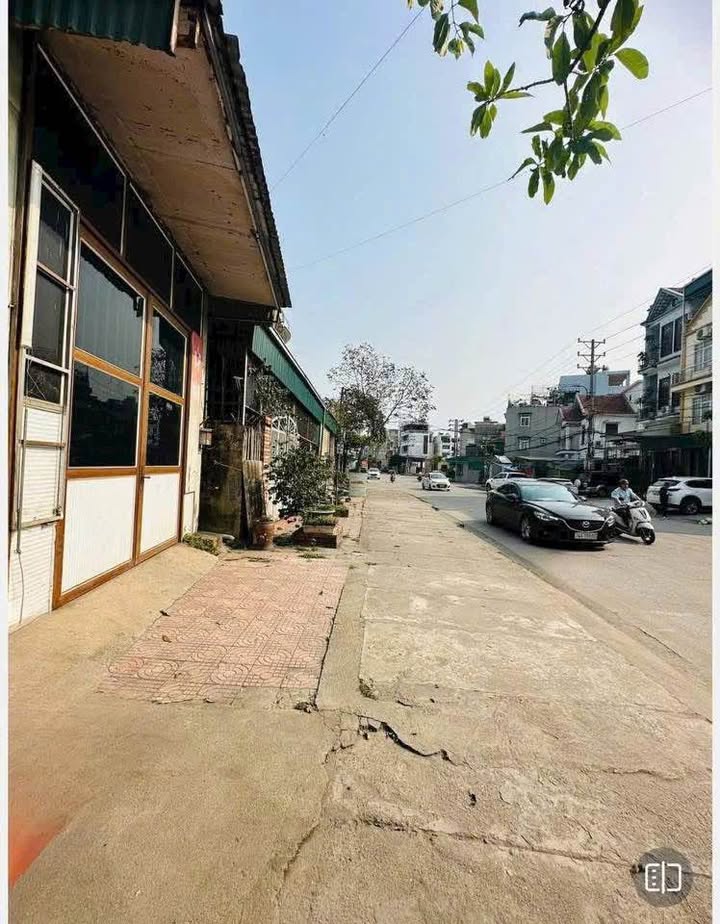 Nhà cho thuê mặt đường Bãi Muối Hạ Long 80m² giá 6 triệu - Không bớt giá