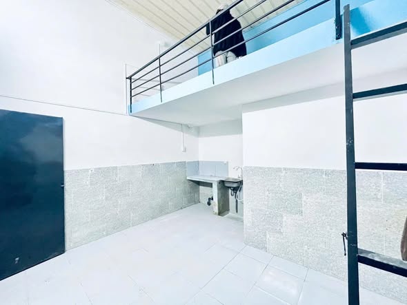 Phòng cho thuê Dĩ An 20m² chỉ 1.6 triệu - Gác cao thoáng mát, tiện nghi đầy đủ!