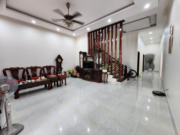 Nhà mặt phố kinh doanh Thái Phù, 150m² giá thỏa thuận - Lô góc đắc địa!