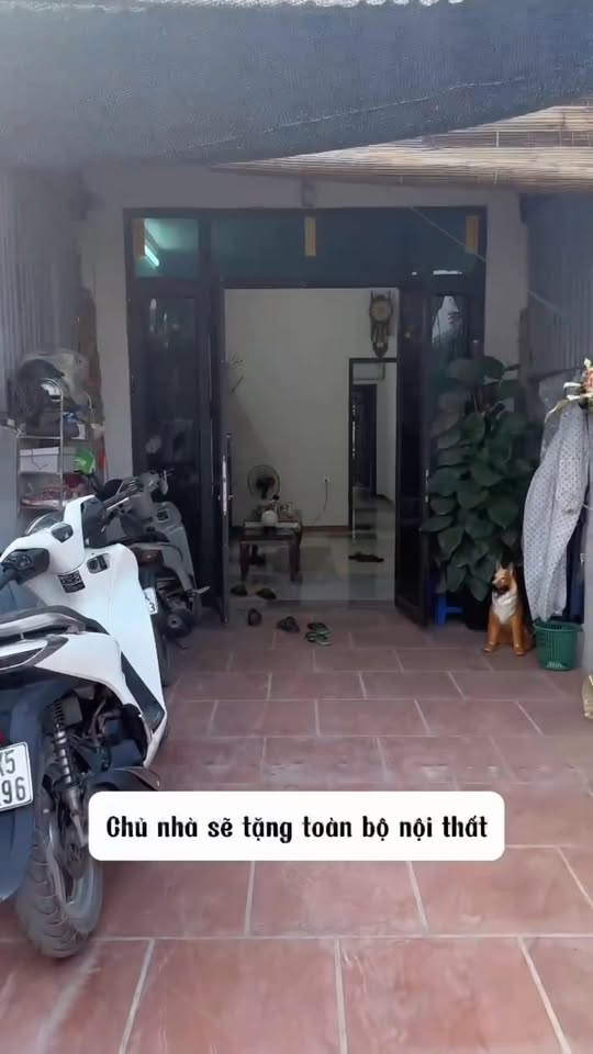 Nhà bán tại Tân Phú, Quốc Oai 116m² giá 2 tỷ - Sẵn sàng kinh doanh ngay!