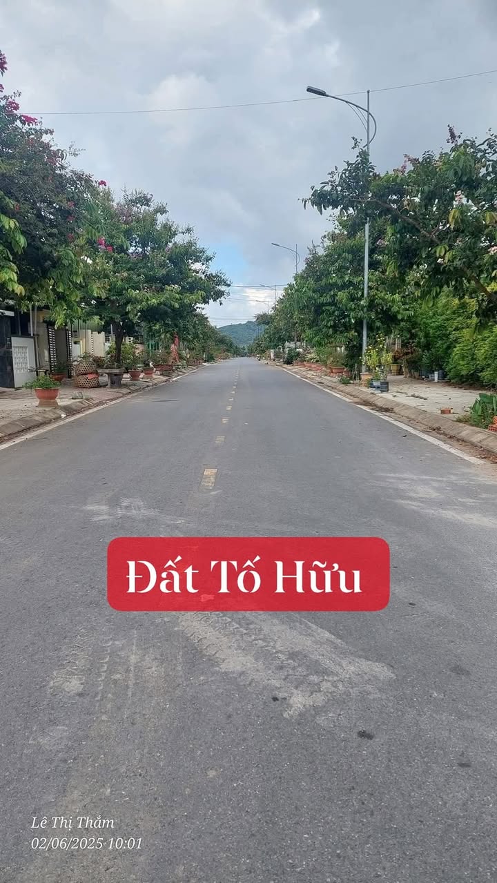 Đất nền đường Tố Hữu, thị trấn Lao Bảo 228m² - Kinh doanh đắc địa