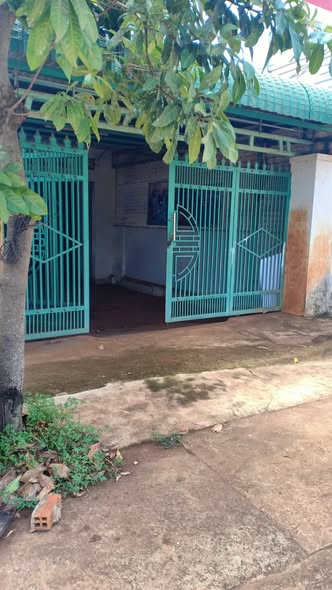 Nhà mặt tiền Tỉnh Lộ 8, Cư Suê, Buôn Ma Thuột - Giá 3 triệu/tháng, cho thuê ngay!