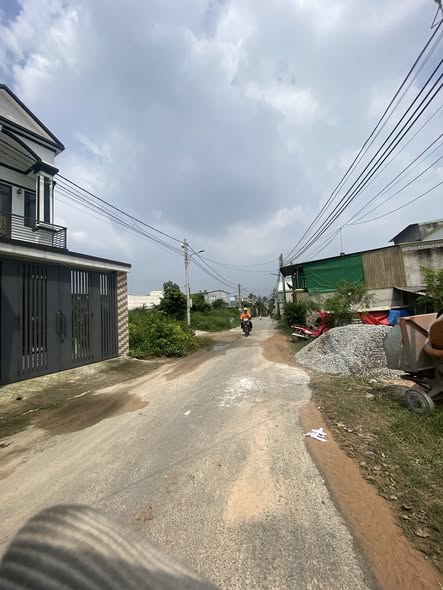 Nhà bán Tân Phước Khánh, Tân Uyên 181m² giá 2.89 tỷ - Góc 2 mặt tiền tuyệt đẹp!