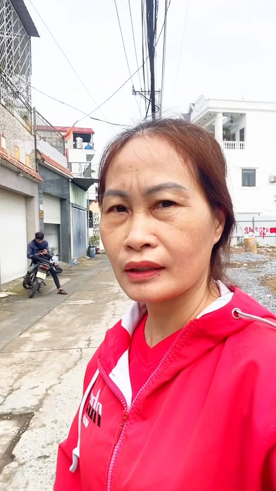 Đất nền Tân Đông Hiệp Dĩ An 136m² giá 3.75 tỷ - Sổ đỏ chính chủ, công chứng ngay!