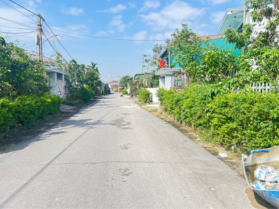 Đất thổ cư TDP Trung Hưng, Thạch Hưng, 142.2m² giá 2.8 tỷ - Tiềm năng tăng giá mạnh!