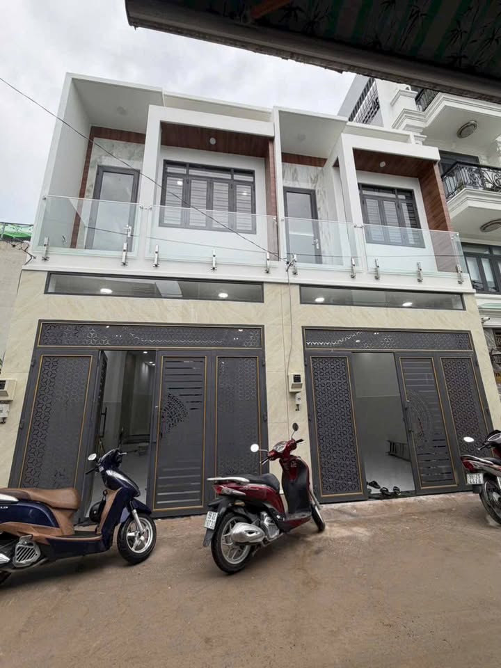 Nhà 2 Tầng Hiệp Bình Chánh Thủ Đức 52m² giá 6.8 tỷ - Sẵn sàng ở ngay!