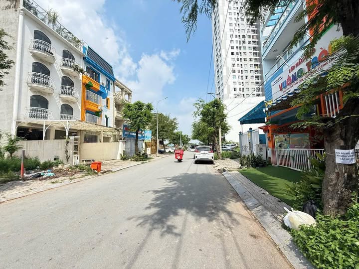 Nhà mặt tiền đường Số 3, phường Tân Phú, quận 7, diện tích 40m² - Vị trí kinh doanh đắc địa!