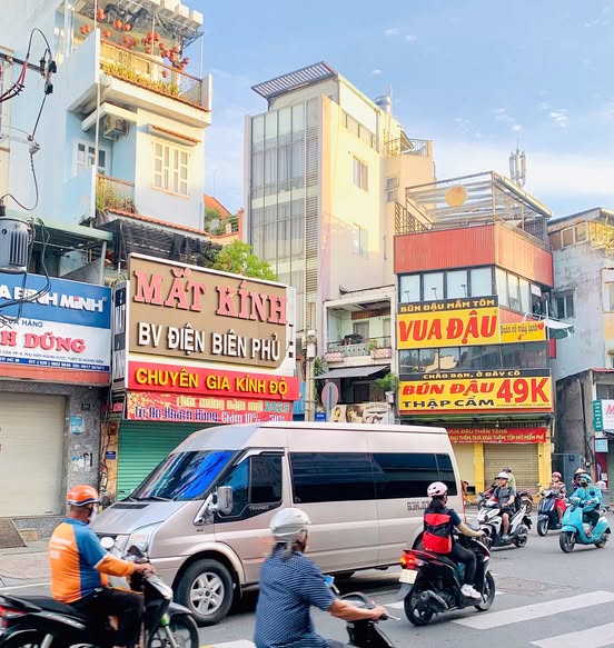 FrontHouse đường Hồ Bá Kiện, Quận 10, 3m² giá 8.9 tỷ - Vị trí đắc địa, cho thuê ngay!