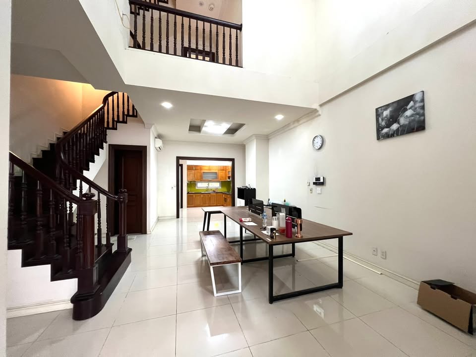 Cho thuê townhouse Splendora An Khánh 126m² giá 17 triệu - Khu đô thị khép kín