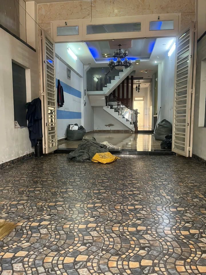 Nhà cho thuê 80m² tại Bình Hưng Hòa B - Giá 14 triệu/tháng, Phù hợp cho gia đình lớn!