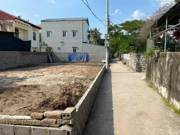 Đất góc Đào Đặng Trung Nghĩa, Phố Hiến 72,7m² giá 2 tỷ - Cơ hội đầu tư hấp dẫn!