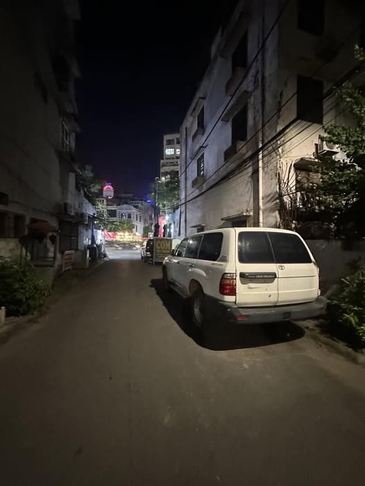 Căn hộ tập thể Bưu điện Long Biên 70m² giá 4.45 tỷ - Lô góc cực hiếm, sẵn sàng ở ngay!