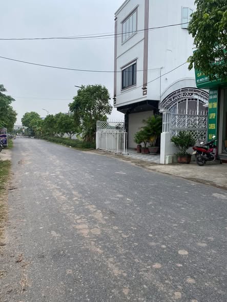 Đất mặt đường Vũ Công, Kiến Xương 100m² chỉ 10 tỷ - Vị trí kinh doanh đắc địa!