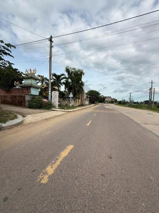 Đất thổ cư 200m² tại Nhơn Lộc, An Nhơn - Giá chỉ 300 triệu!