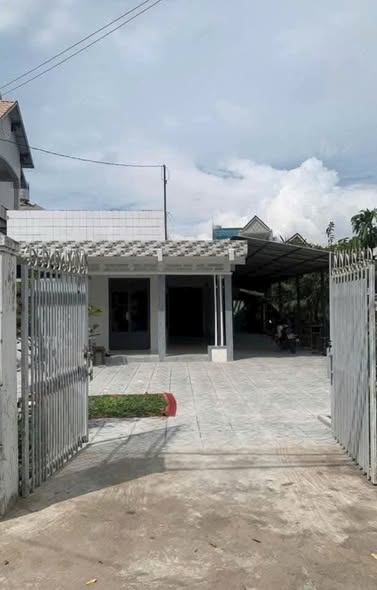 Nhà cho thuê hẻm Đồng Văn Cống, An Thới, 300m² giá 5 triệu - Không gian yên tĩnh, an ninh!