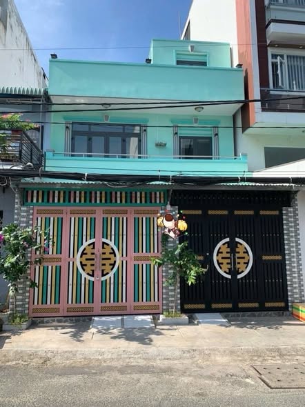 Nhà mặt tiền Lũy Bán Bích, Tân Phú 82m² giá 11 tỷ - Khu vực VIP toàn đại gia!