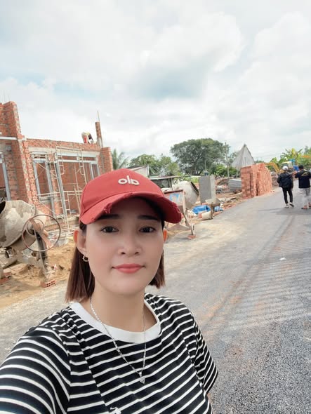 Nhà mặt tiền Kinh Doanh - Bàu Hàm, 100m² giá 1.55 tỷ - Thiết kế hiện đại, sẵn sàng ở ngay!