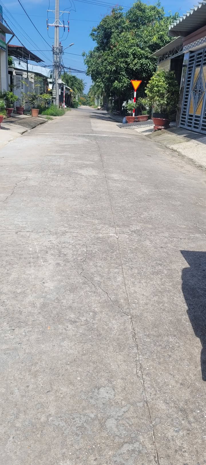 Nhà bán tại phường Ninh Thạnh, Tây Ninh 238m² giá chỉ 245 triệu - Chính chủ, sẵn sàng giao dịch!