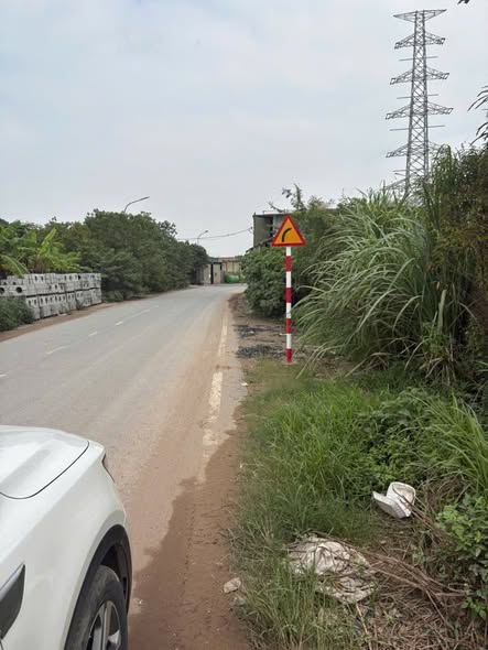 Đất mặt đường Song Phương 1000m² - Vị trí đẹp, đầu tư sinh lời!