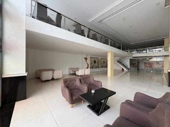 Cho thuê mặt bằng Sảnh khách sạn 4 sao Nha Trang 150m² - Phù hợp làm Spa và trưng bày phong thủy!