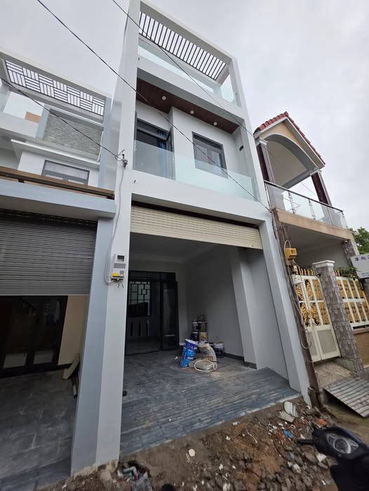 Nhà 2 lầu Tân An, Vĩnh Long 76m² giá tốt - Sẵn sàng vào ở ngay!