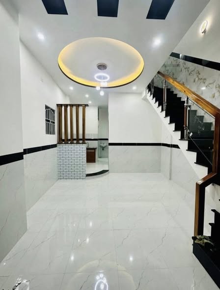 Nhà 3 tầng hẻm 55 Ngô Mây, Quy Nhơn 25m² giá 2.45 tỷ - Vị trí đắc địa gần biển!