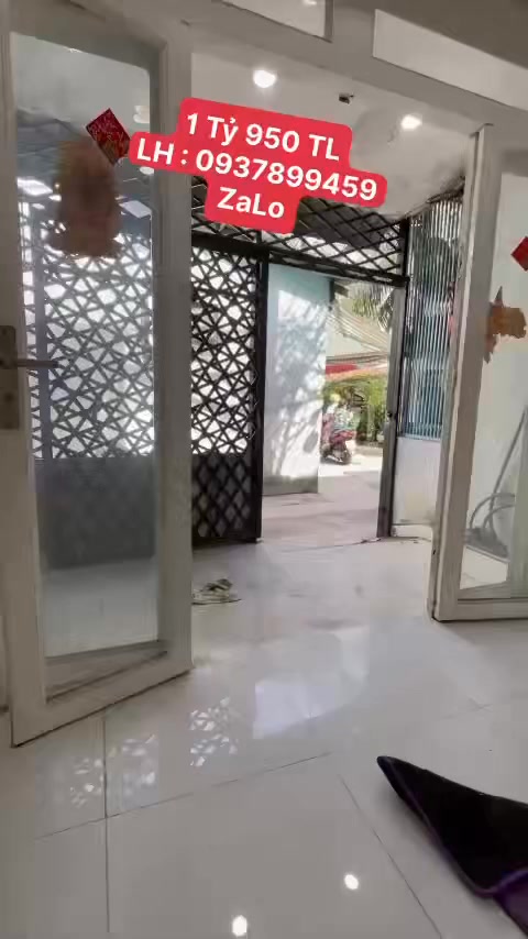 Nhà phố Phạm Thế Hiển, Quận 8, 30m² giá 1.95 tỷ - Hẻm xe hơi, vị trí đẹp!