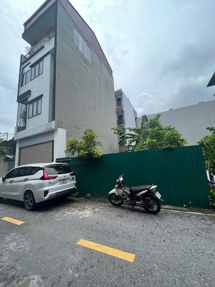 Đất nền Đông Dư, Gia Lâm 154m² giá 10 tỷ - Vị trí đắc địa cho kinh doanh!