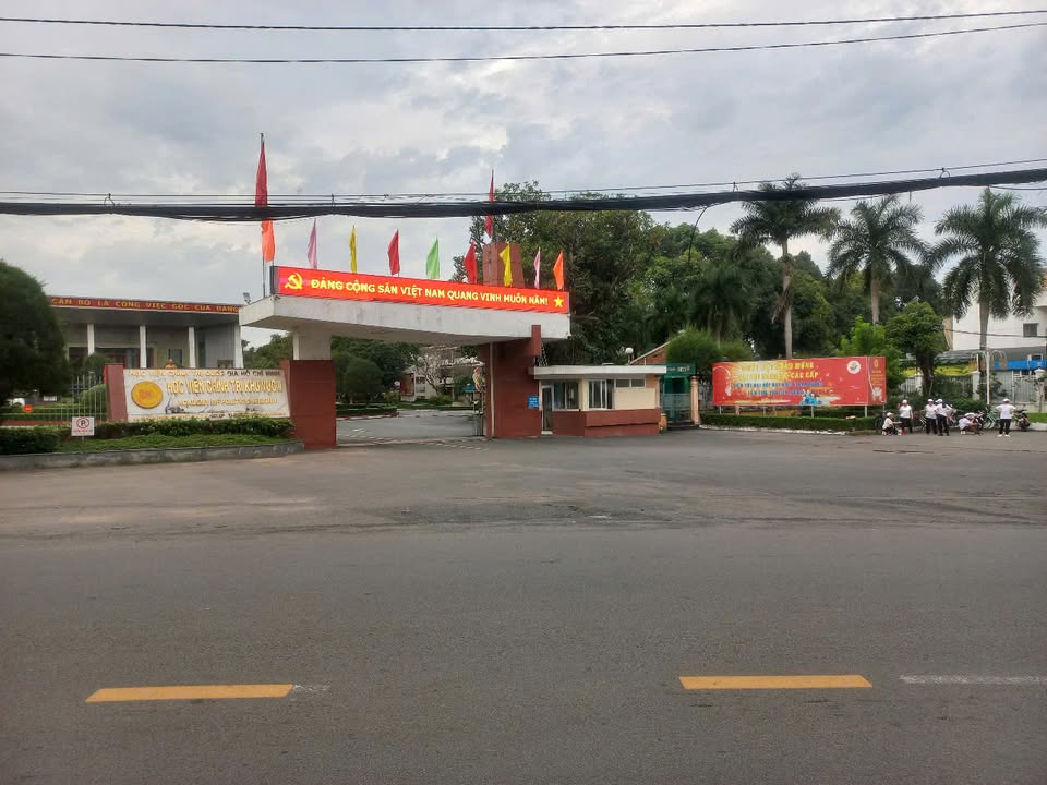 Đất nền Q.9 Đường 106 165.25m² giá 9 tỷ - Đầu tư sinh lời tốt!