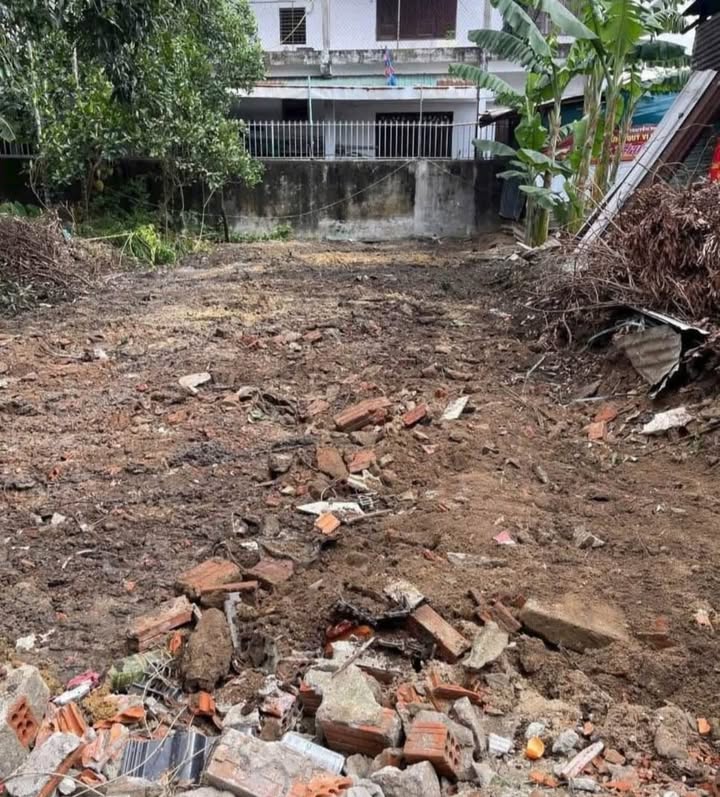 Đất hẻm 08 Nguyễn Thụy, Quảng Ngãi 99m² giá 800 triệu - Thương lượng ngay!