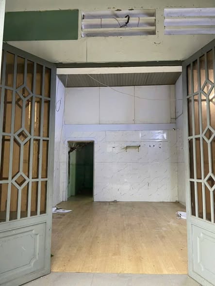 Cho thuê mặt tiền đường Tô Ký, Hóc Môn 52m² giá chỉ 5 triệu - Kinh doanh thuận lợi!