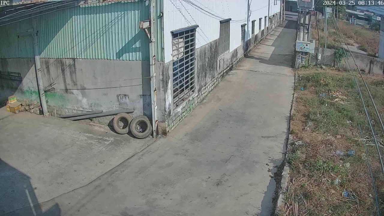 Đất nền + Nhà cấp 4 tại Km20, Quốc lộ 1A, Bình Thuận - Giá 2 tỷ, Sổ đỏ chính chủ!