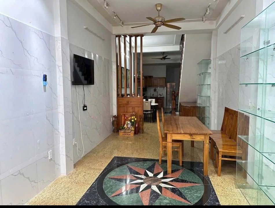 Nhà bán mặt tiền Trần Quang Diệu, P. Lý Thường Kiệt, 67m² giá 6.3 tỷ - Vị trí kinh doanh đắc địa!