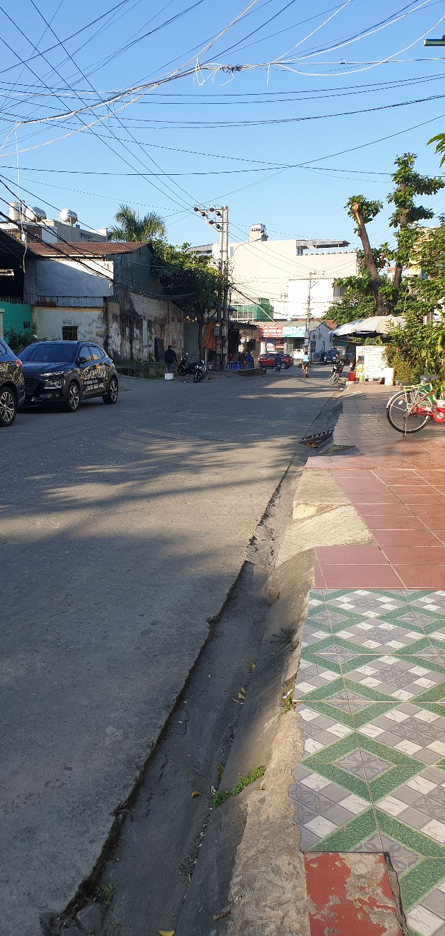 Nhà cũ mặt đường Thành Công, Cao Xanh 106m² giá 4 tỷ - Cơ hội đầu tư tuyệt vời!