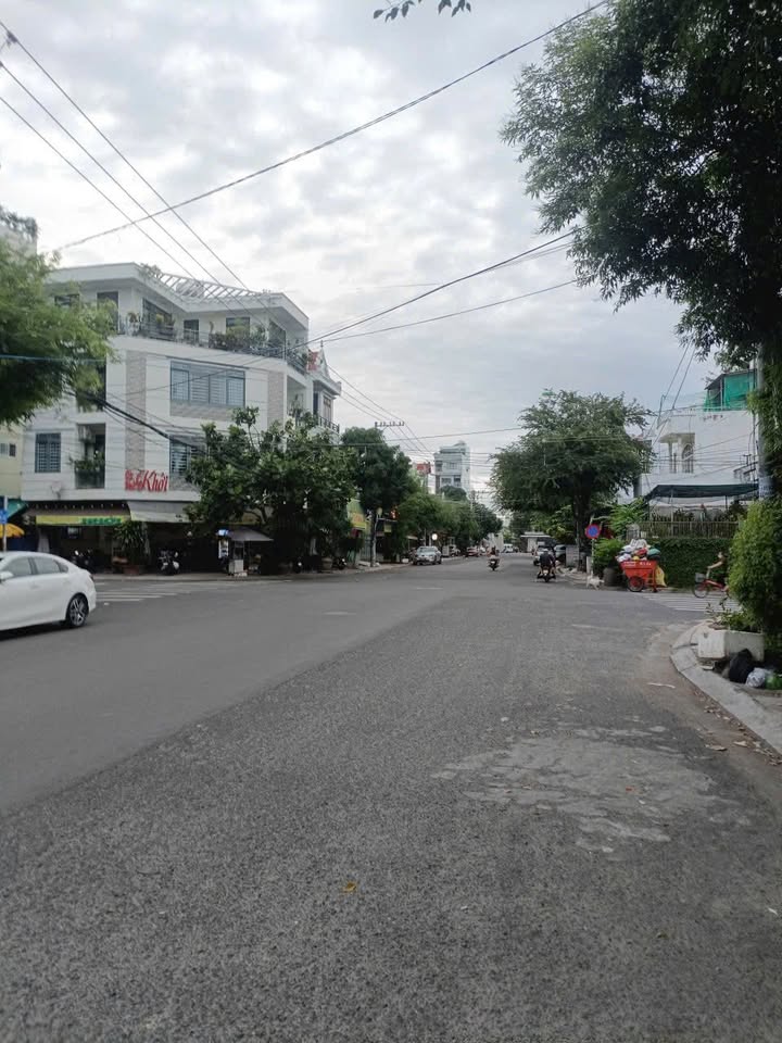 Đất lô góc Lý Nam Đế, Phước Long, Nha Trang 147m² giá 16.99 tỷ - Tiềm năng đầu tư lớn!