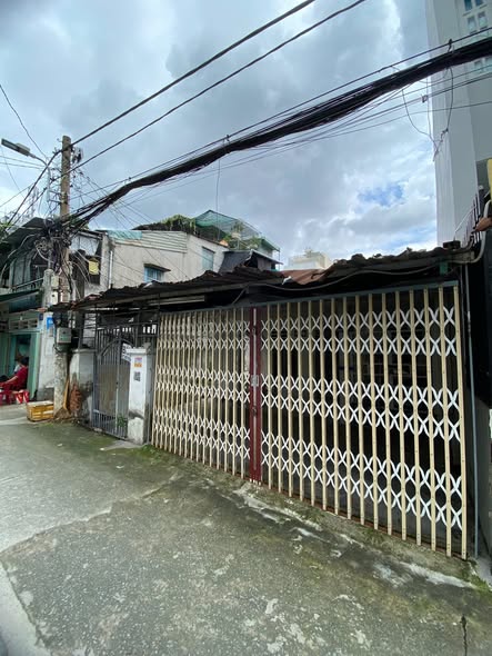 Nhà cấp 4 hẻm xe hơi đường số 17, Quận 7, 131m² - Giá 15 tỷ, vị trí đắc địa!