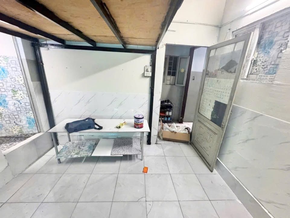 Phòng cho thuê đường Lạc Long Quân, Quận 10 - Chỉ 1.99 triệu/tháng