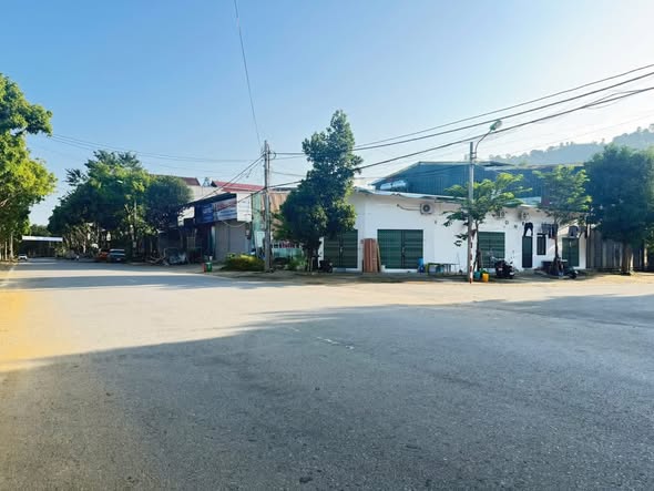 Đất nền 100m² tại đường Lê Thanh, Lào Cai - Giá chỉ 2.599 tỷ, tặng nhà tạm!