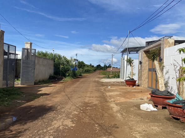 Đất nền hẻm 46 Nguyễn Kiệm, Pleiku 175m² giá chỉ 550 triệu - Cơ hội đầu tư tuyệt vời!