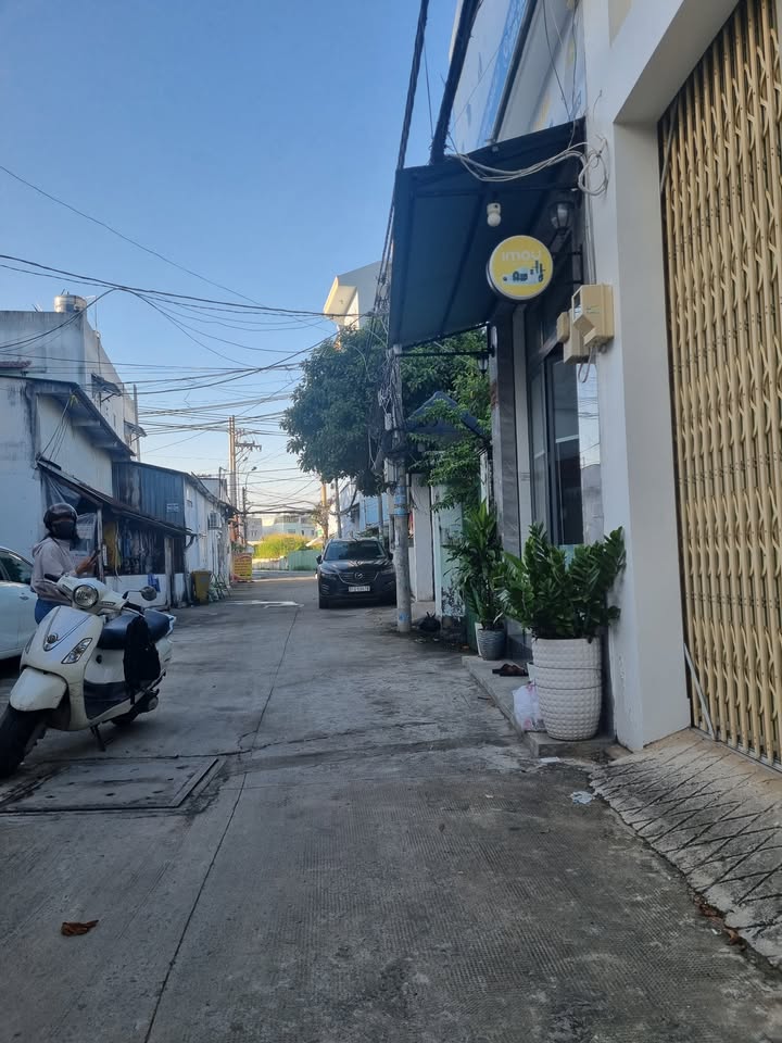 Mặt bằng FrontHouse quận 7, Phú Thuận 208m² giá 10 tỷ - Hẻm xe hơi quay đầu