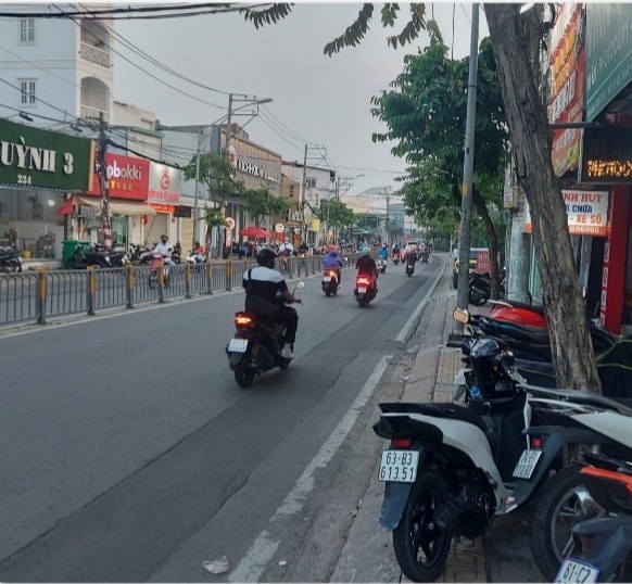 Nhà mặt tiền Đặng Văn Bi Thủ Đức 49.6m² giá 8.5 tỷ - Kinh doanh đa ngành!