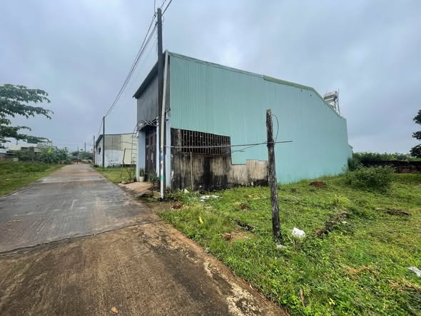 Bán đất hẻm 01 Lê Văn Hưu, phường Thống Nhất 120m² - Đất ở sẵn, giá chỉ 700 triệu