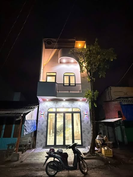 Nhà mặt tiền đường 30/4, Phú Lợi, Cần Thơ 71m² chỉ 3.899 tỷ - Đầu tư sinh lời ngay!