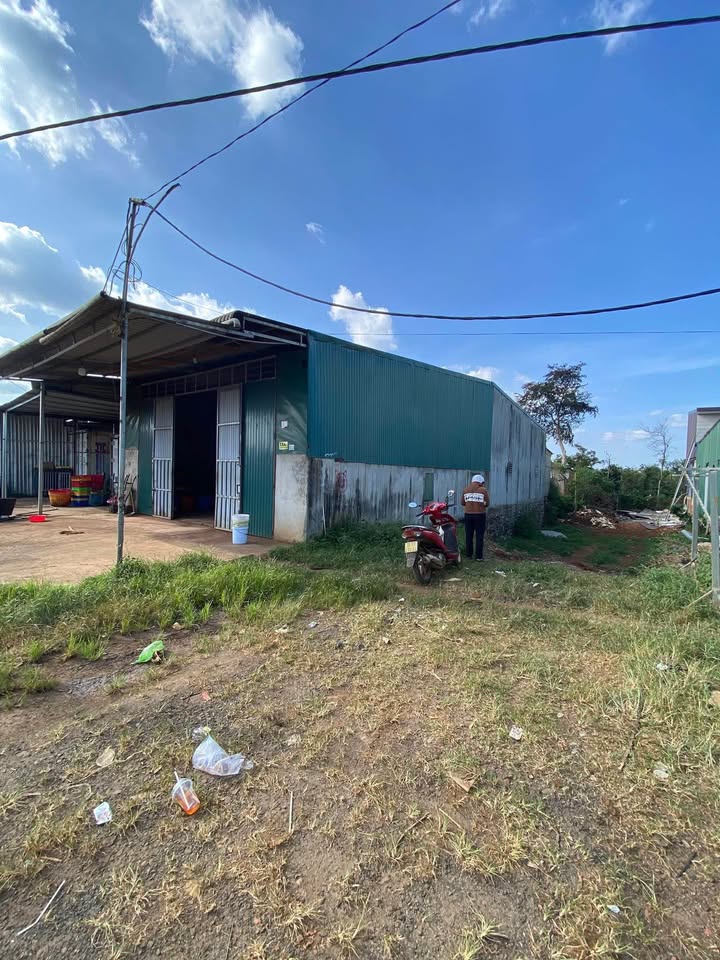 Nhà cấp 4 mặt tiền Quốc lộ Cuôr Đăng 236m² giá 5.1 tỷ - Kinh doanh sầm uất!