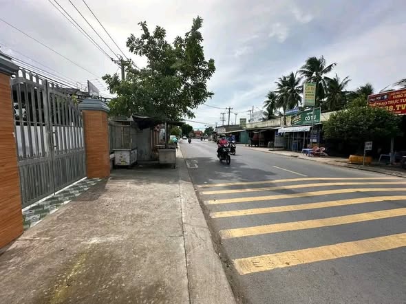 Đất mặt tiền Quốc lộ 57B Châu Thành Bến Tre 1600m² - Thích hợp kinh doanh!